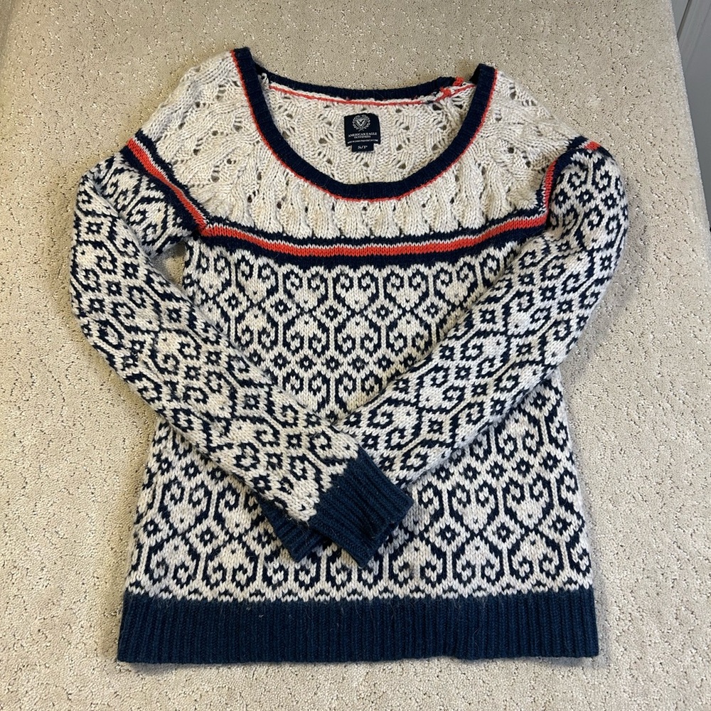 American Eagle Outfitters Wool Blend Scoop Neck Ivory Navy‎ Red Womens Sweater S